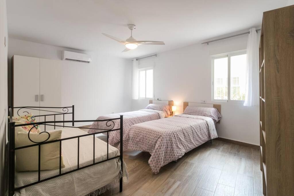 Espacioso Y Centrico Piso Con Zona Chill-Out Alicante Buitenkant foto