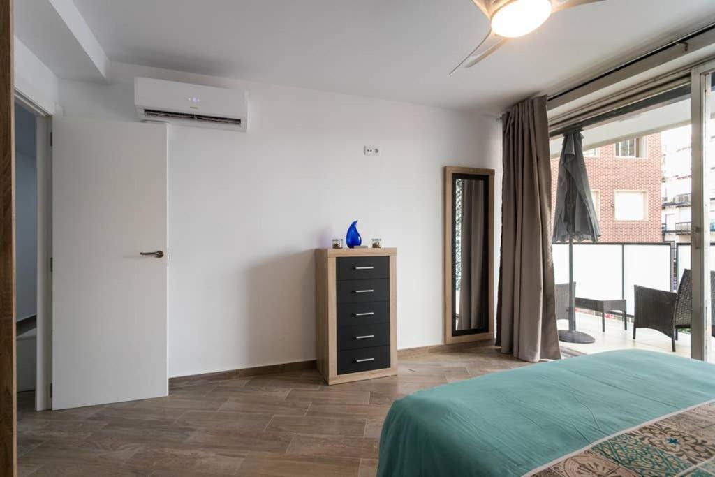 Espacioso Y Centrico Piso Con Zona Chill-Out Alicante Buitenkant foto