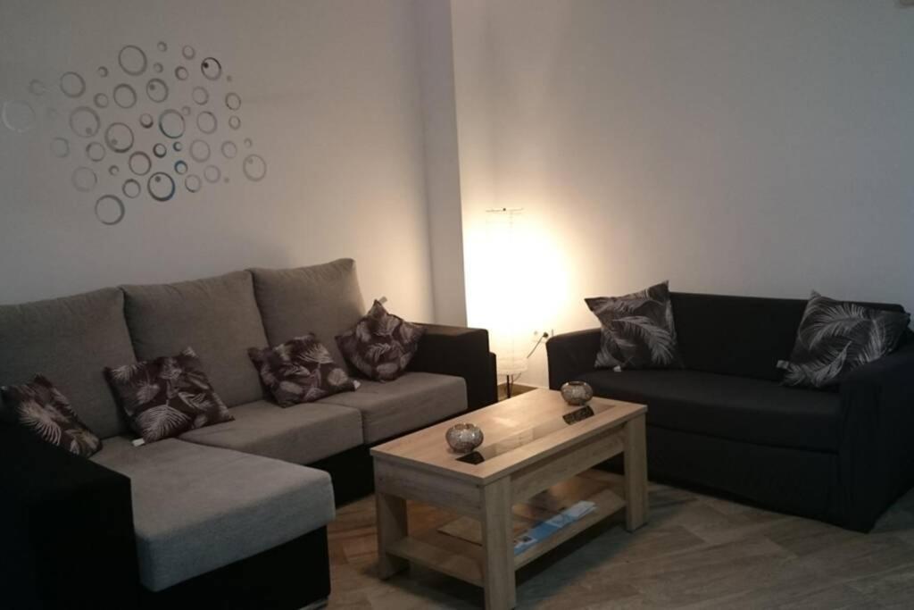 Espacioso Y Centrico Piso Con Zona Chill-Out Alicante Buitenkant foto