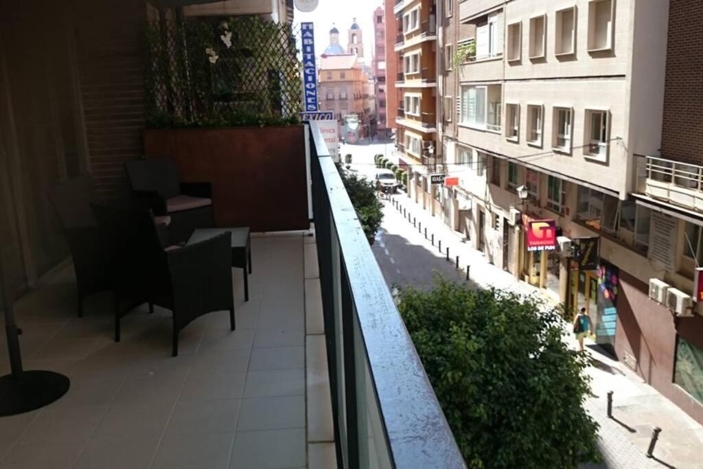 Espacioso Y Centrico Piso Con Zona Chill-Out Alicante Buitenkant foto