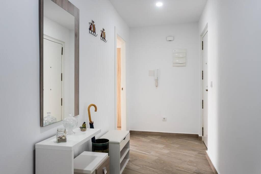 Espacioso Y Centrico Piso Con Zona Chill-Out Alicante Buitenkant foto